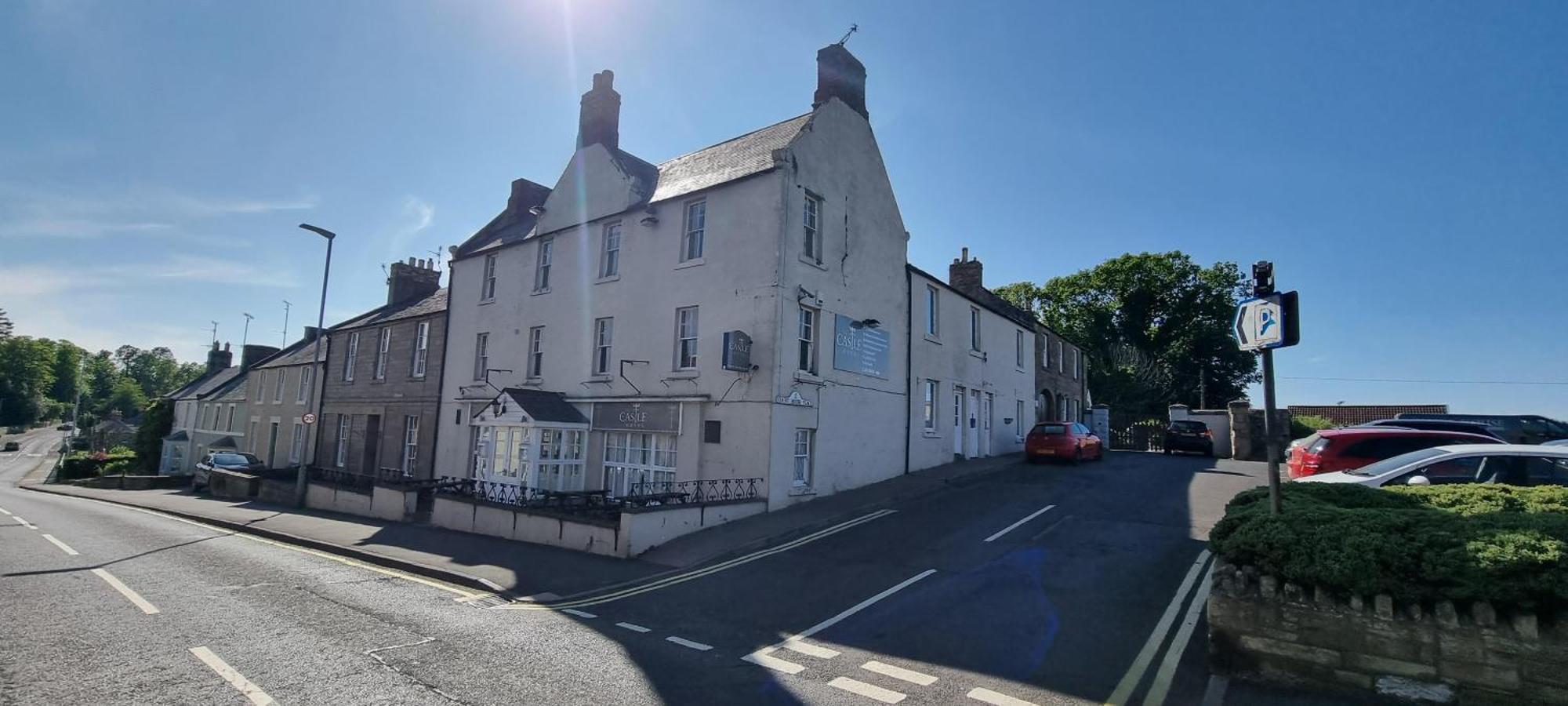 Self Check In Room Accommodation Only The Castle, Coldstream Exterior photo